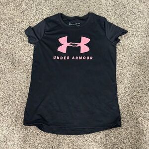 Under Armour Kids Black Tee with Pink Logo, size Large